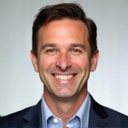 Thomas, Co-Founder of Glyph Grocer